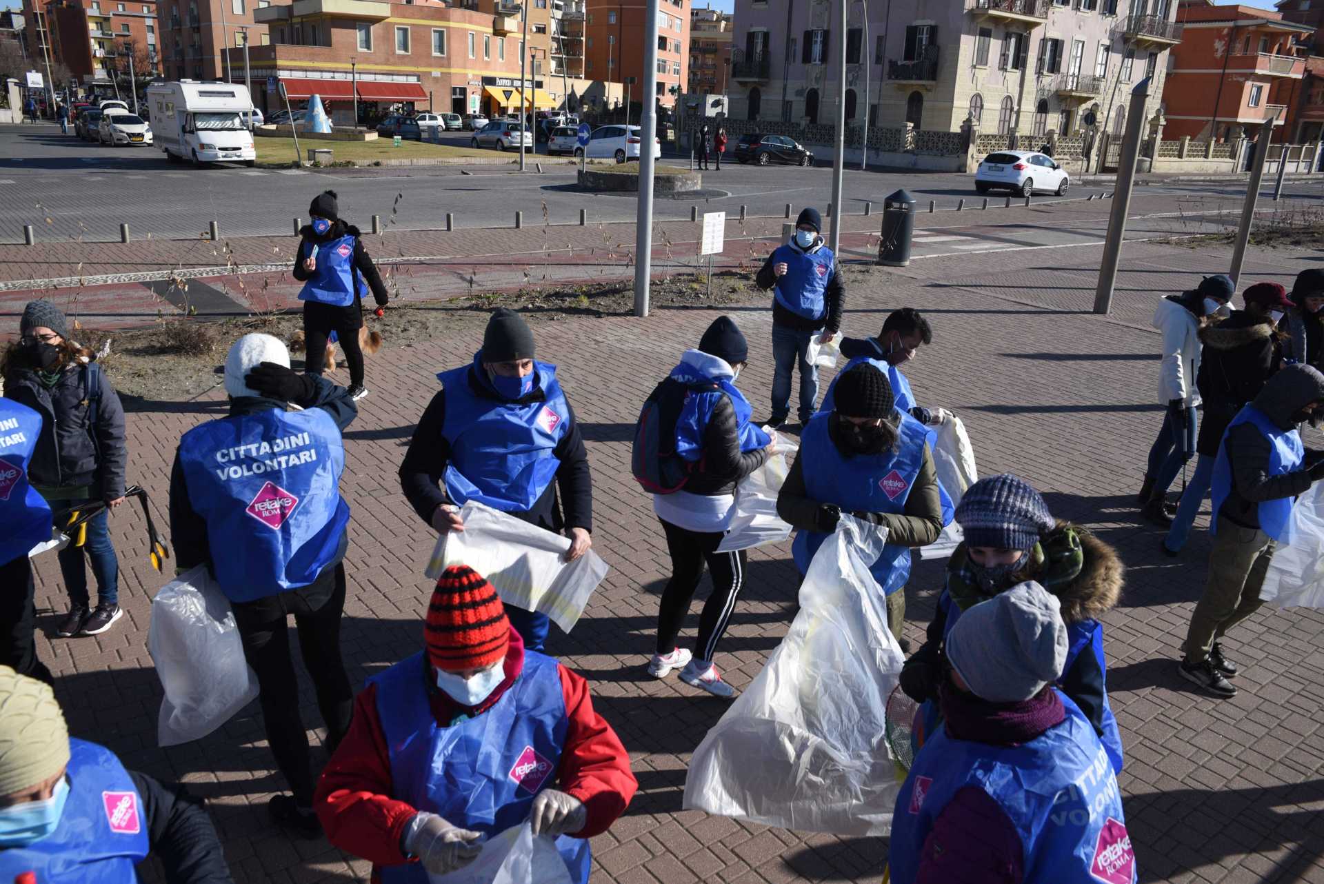 We Love Ostia, San Valentino sulla spiaggia insieme a Retake